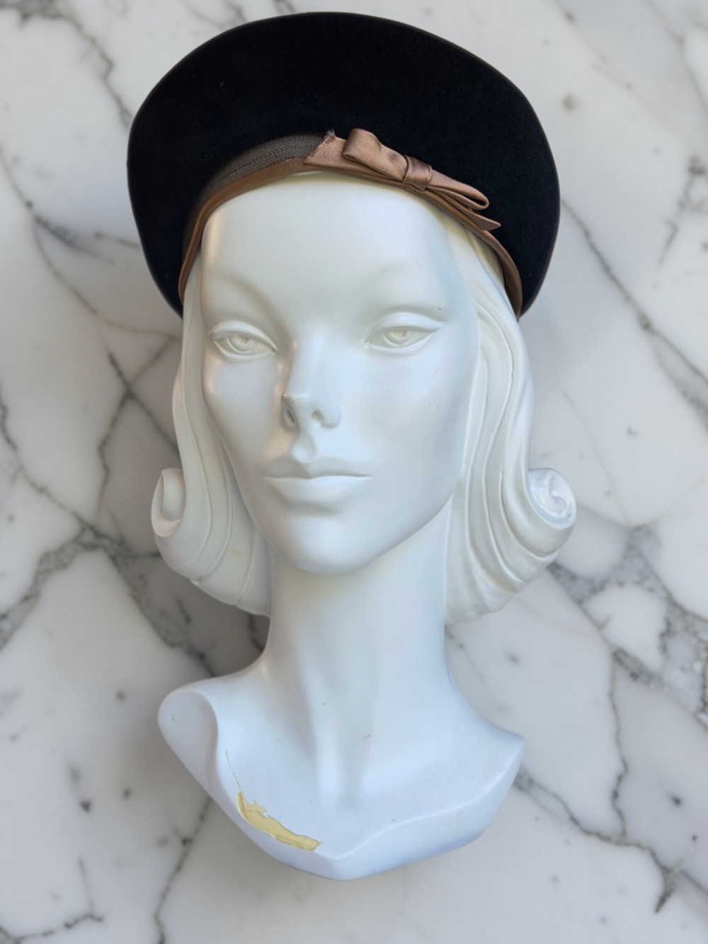 1970s Vncent de Koven Black Velvet High Brim Halo Hat